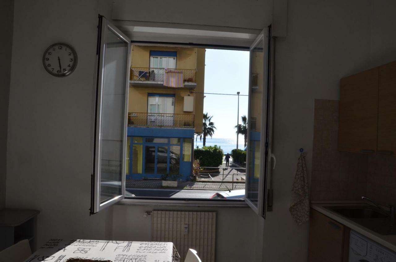 A Due Passi Dal Mare Appartement Sestri Levante Buitenkant foto