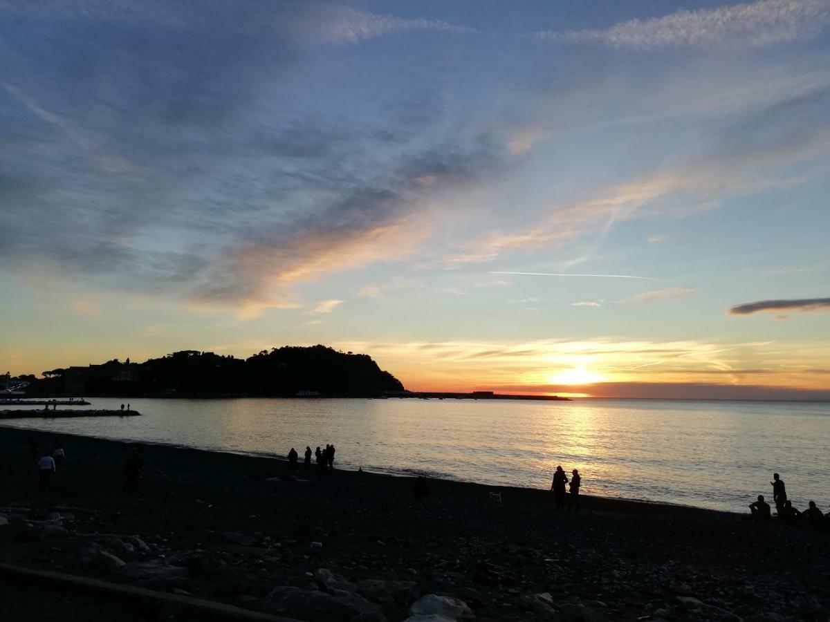 A Due Passi Dal Mare Appartement Sestri Levante Buitenkant foto